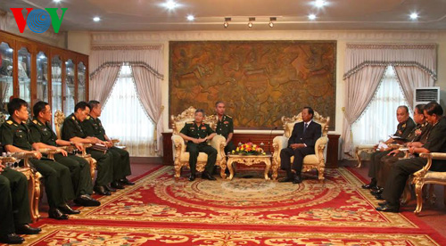 เวียดนาม - กัมพูชาขยายความร่วมมือในด้านข่าวกรองเพื่อสันติภาพและเสถียรภาพ